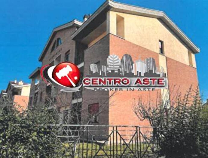 Appartamento con 6 locali in vendita in Via Enrico Mattei A Canavaccio PU Italia, Canavaccio, Urbino
