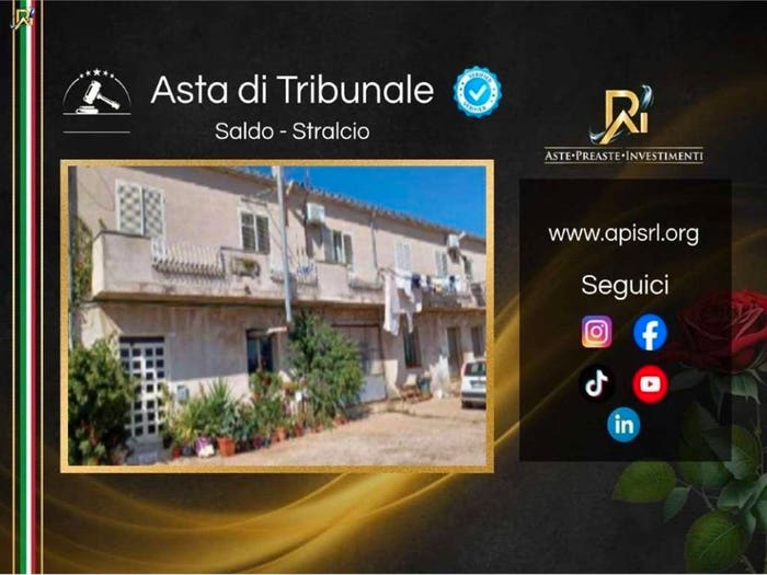 Appartamento con 6 locali in vendita in Via Torquato Tasso, Luras