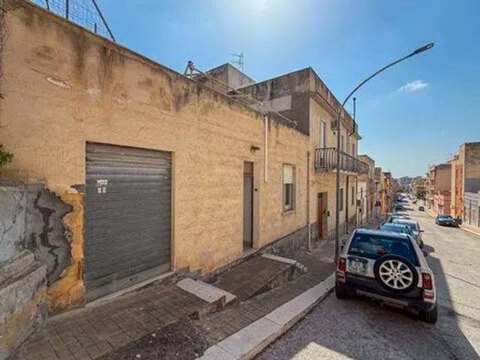 Casa bilocale in vendita in Via Taranto, Casa Santa, Erice