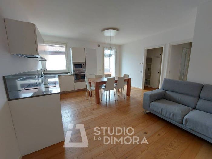 Appartamento bilocale in vendita in Via Martiri di Marcinelle, Centro, Montebelluna
