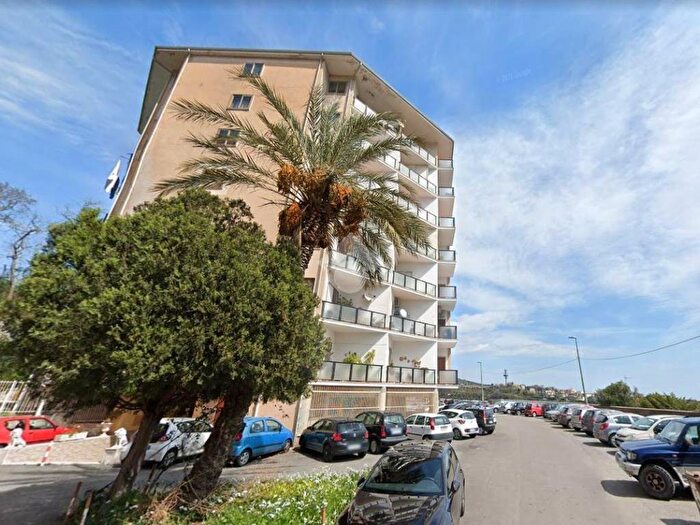 Appartamento bilocale in vendita in Via fratelli plutino, Stadio Pontepiccolo, Catanzaro