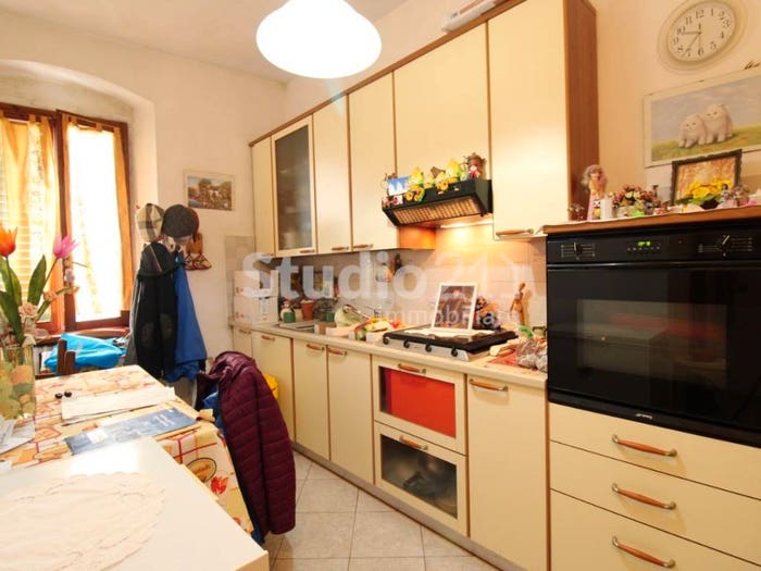 Appartamento trilocale in vendita in piazzale lucrezia mazzanti, Incisa In Val D'Arno, Figline e Incisa Valdarno