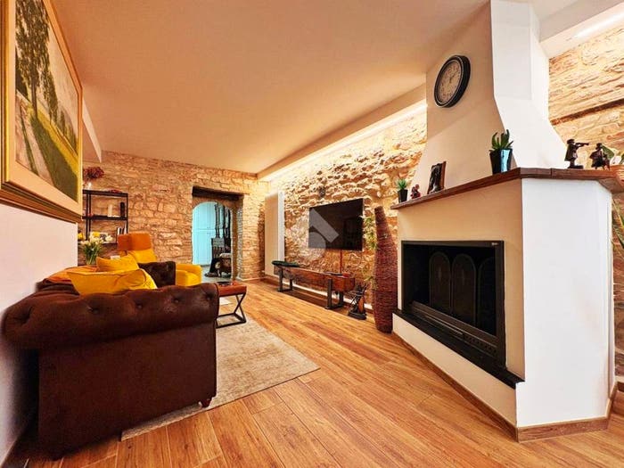 Casa quadrilocale in vendita in Via Cesare Battisti, Centro, Gualdo Tadino