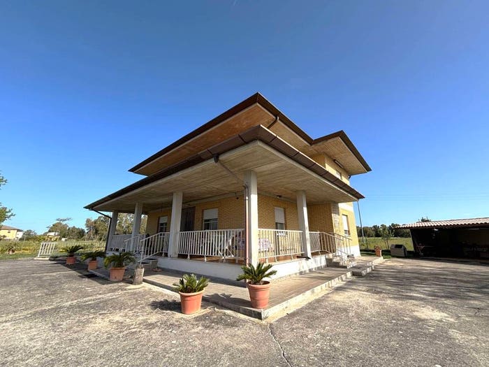 Casa con 6 locali in vendita in Strada Lunga, Borgo Piave, Latina