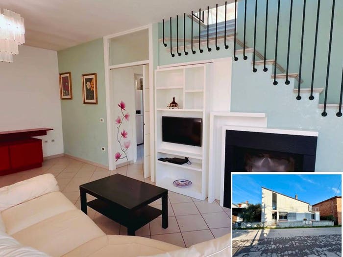 Casa con 6 locali in vendita in Via Bassa, Longastrino, Argenta