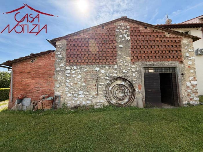 Appartamento quadrilocale in vendita in via di ville altieri, Fagnano Meati, Lucca