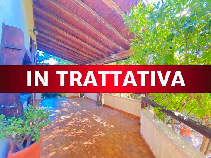 Casa con 6 locali in vendita in Via Arrigo Boito, Zona Valcanneto Ceri Borgo San Martino, Cerveteri