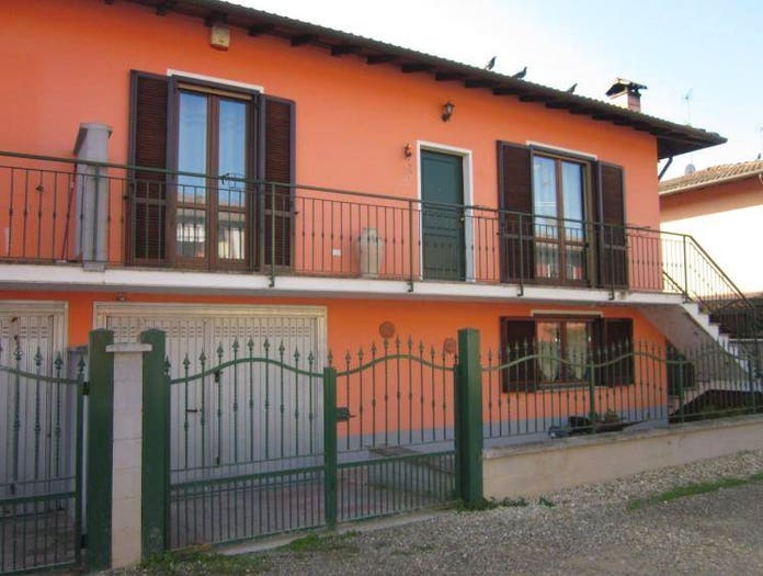 Casa con 5 locali in vendita in Via della Chiusa, Dorno