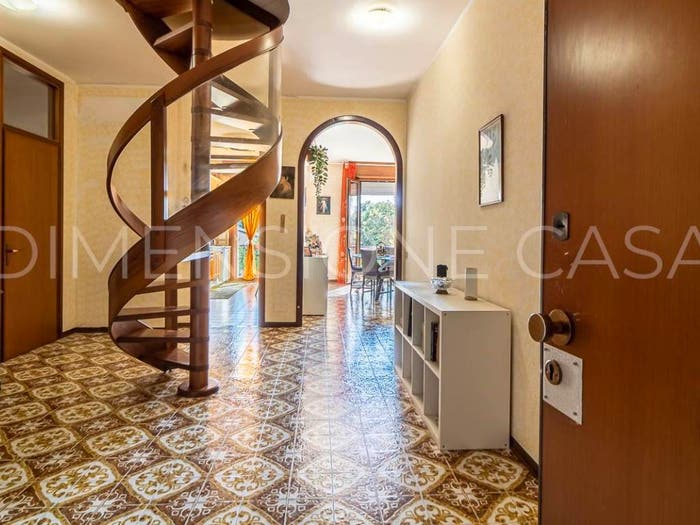 Appartamento con 5 locali in vendita in Centro, Mirandola