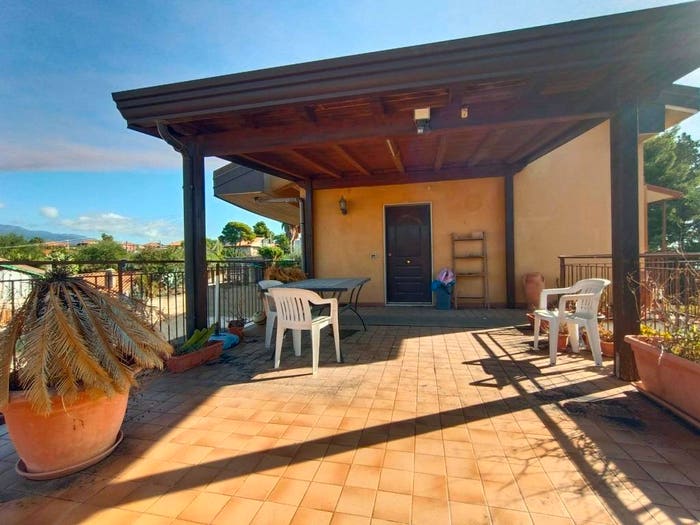 Appartamento quadrilocale in vendita in Via Roma, Centro, Mascalucia