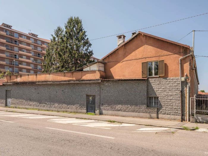 Casa trilocale in vendita in Via Leon Tron, Centro, Grugliasco
