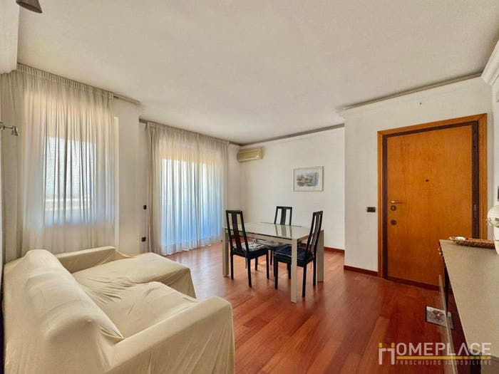 Appartamento trilocale in vendita in Via Pellaro, Capannelle Statuario, Roma