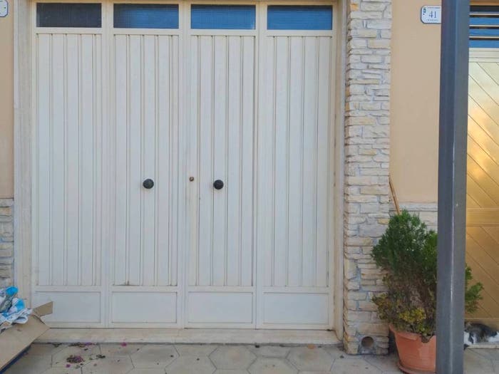 Appartamento con 6 locali in vendita in Via Santa Maria, Villa Baldassarri, Guagnano