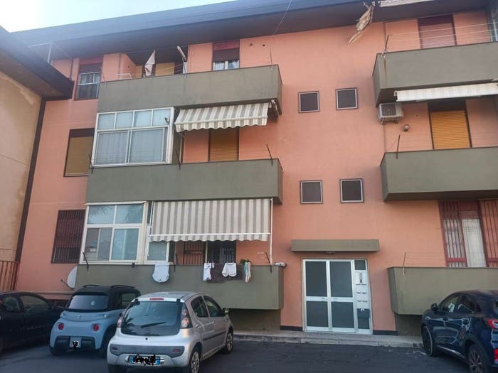 Appartamento quadrilocale in vendita in Villaggio Sant'Antonio Abate, Camporotondo Etneo