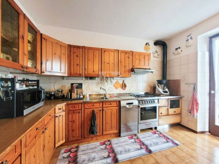 Appartamento con 5 locali in vendita in Via di Val, Pranzo, Tenno