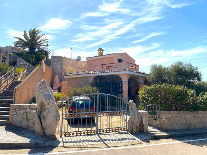 Casa quadrilocale in vendita in Via Della Sughereta, Aglientu