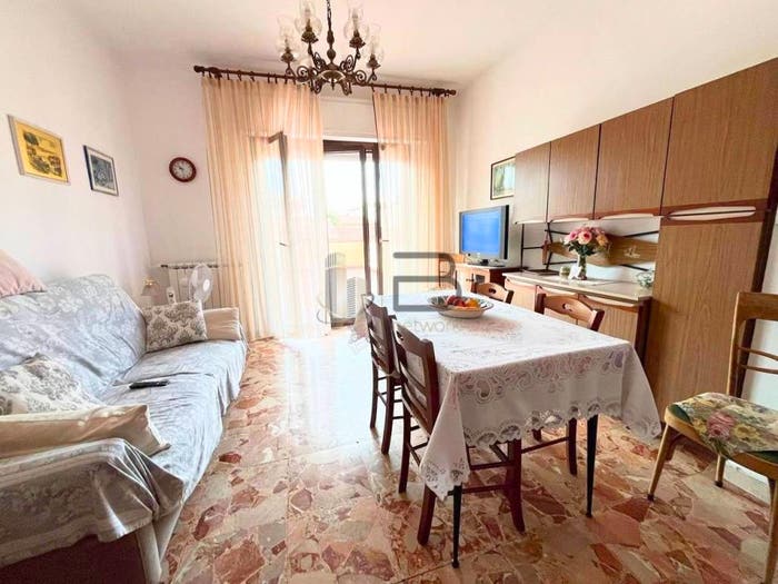 Appartamento quadrilocale in vendita in Via Rinchiosa, Marina di Carrara, Carrara