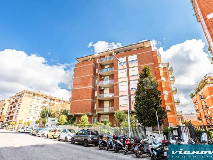 Appartamento quadrilocale in vendita in Monteverde Vecchio, Roma