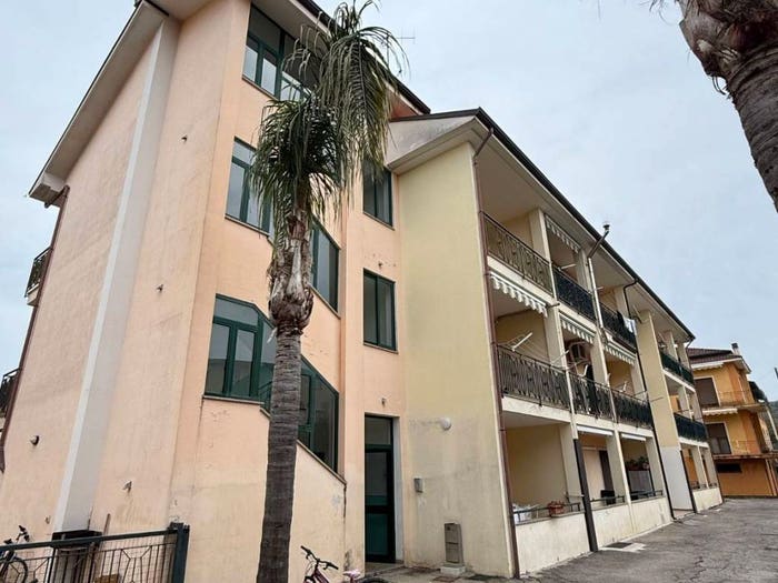 Appartamento quadrilocale in vendita in Via Velina, Velina, Castelnuovo Cilento