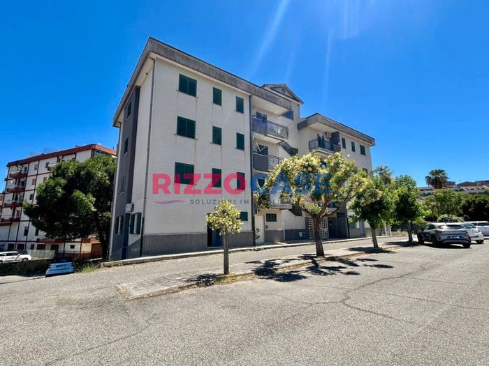 Appartamento trilocale in vendita in Via Tommaso Piatti, Rossano Stazione, CoriglianoRossano