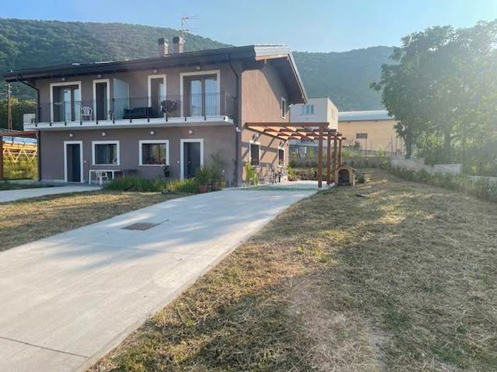 Casa con 5 locali in vendita in Via Borgo Incile, Casa Incile, Avezzano