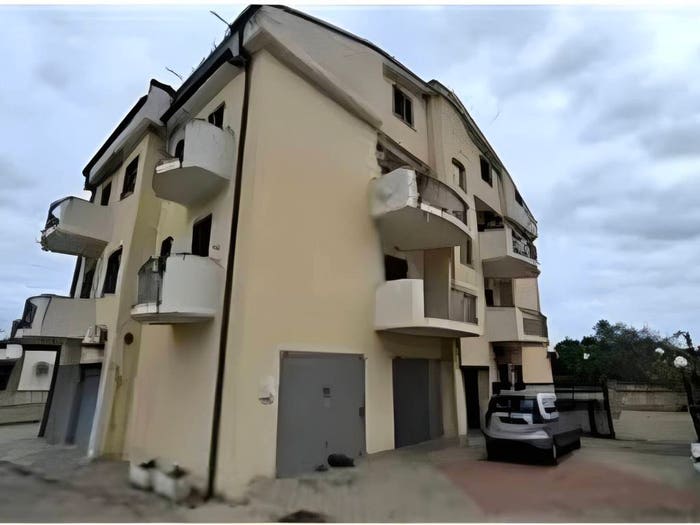 Appartamento quadrilocale in vendita in Via Val d'Aosta Cariati CS Italia, Cariati