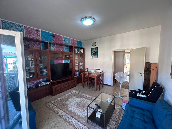 Appartamento quadrilocale in vendita in Via Giuseppe Di Vittorio, Centro, Locate di Triulzi