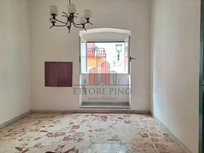 Casa quadrilocale in vendita in Via Alpestre, Casarano