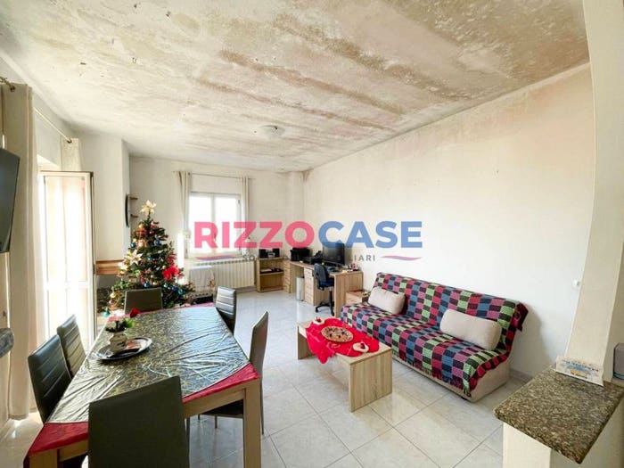 Appartamento quadrilocale in vendita in Via Nazionale, Mirto, Crosia