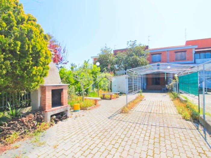 Casa quadrilocale in vendita in Via lecce, Lido Campomarino, Campomarino