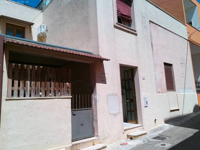 Casa con 6 locali in vendita in Via Trento, Casarano