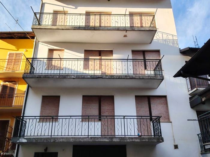 Appartamento quadrilocale in vendita in Via Vittorio Veneto, Frassino