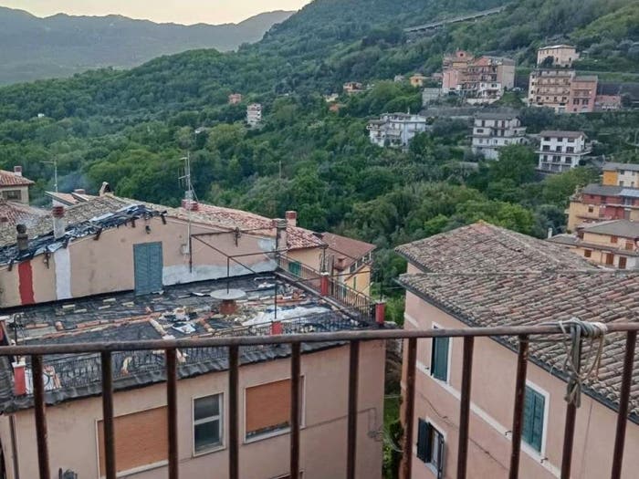 Appartamento quadrilocale in vendita in Via Del Forno, Arsoli