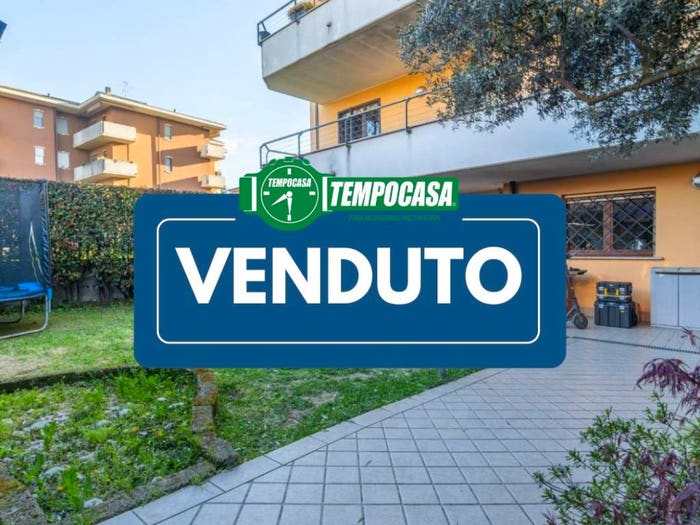 Appartamento quadrilocale in vendita in Via Guglielmo Oberdan, Centro, Cambiago