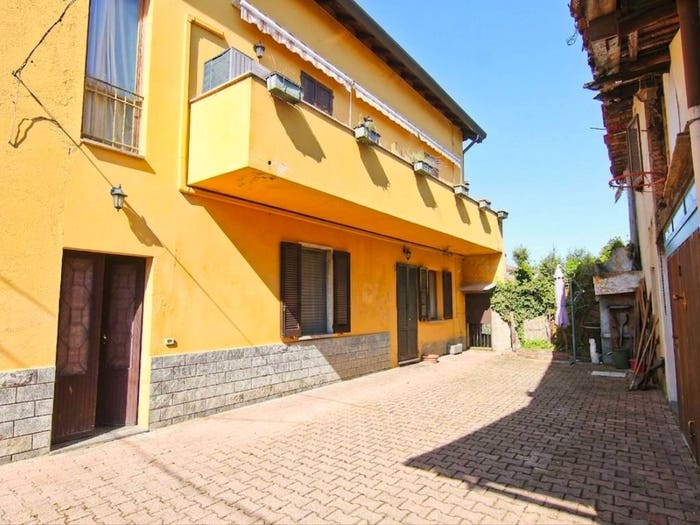Appartamento quadrilocale in vendita in Vicolo Piave, Centro, Misinto