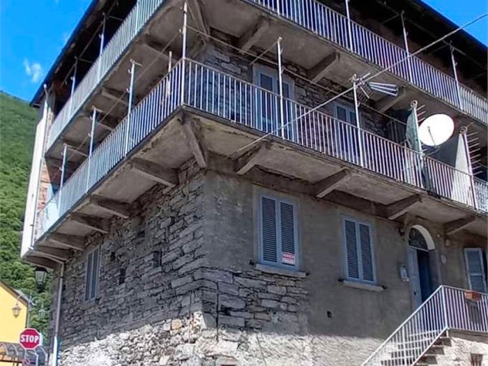 Appartamento trilocale in vendita in Via Municipio, Pallanzeno
