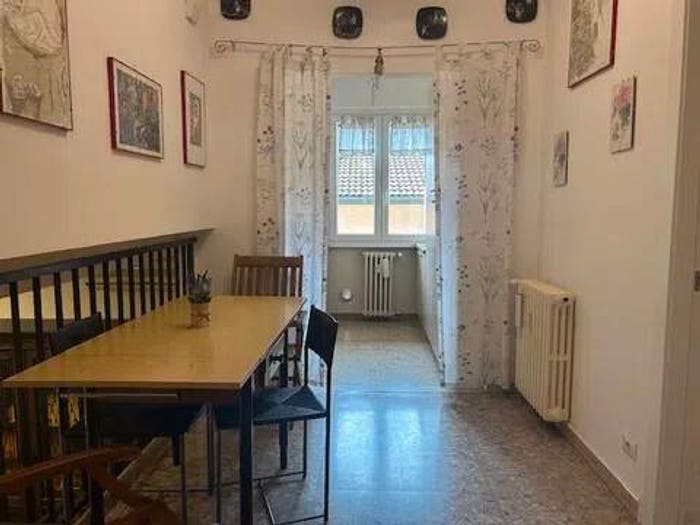 Appartamento trilocale in vendita in Via Giordano, Centro, Luino
