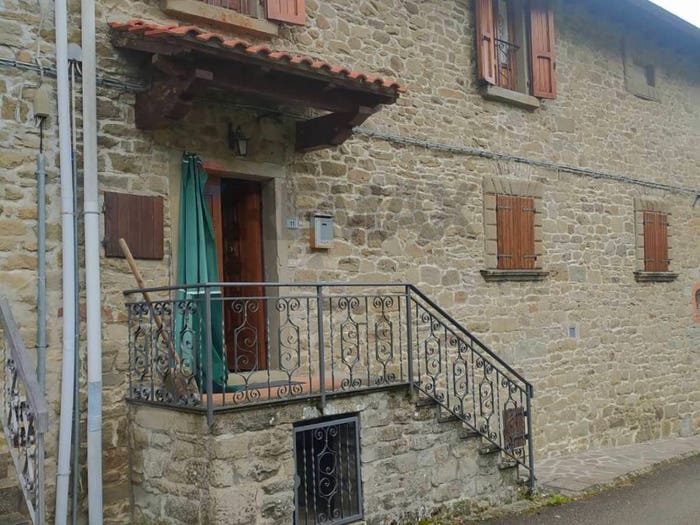 Casa con 5 locali in vendita in Via di Cameronci, La Pieve Molino, Montemignaio