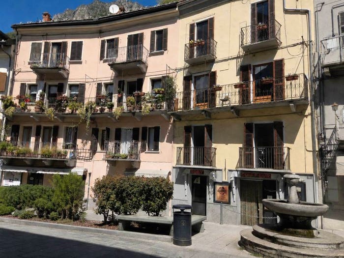Appartamento trilocale in vendita in Via E Chanoux, Centro, PontSaintMartin