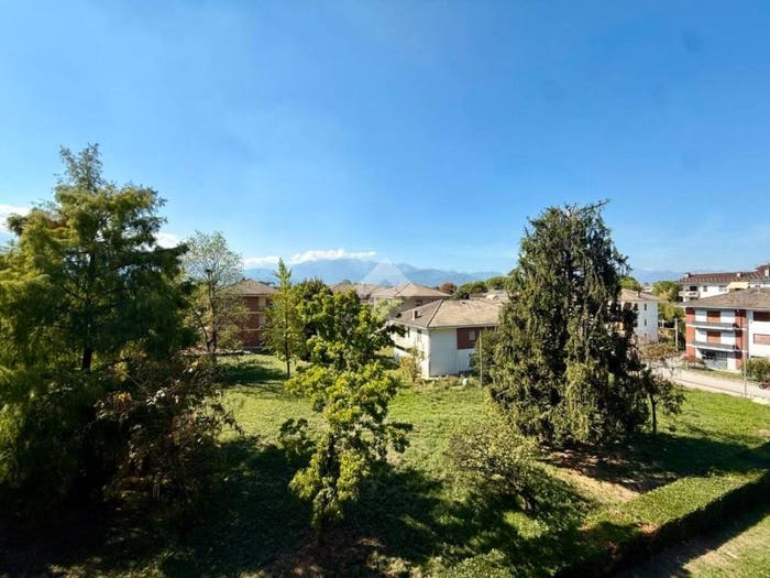 Appartamento trilocale in vendita in Corso Guglielmo Marconi, Centro, Cavour