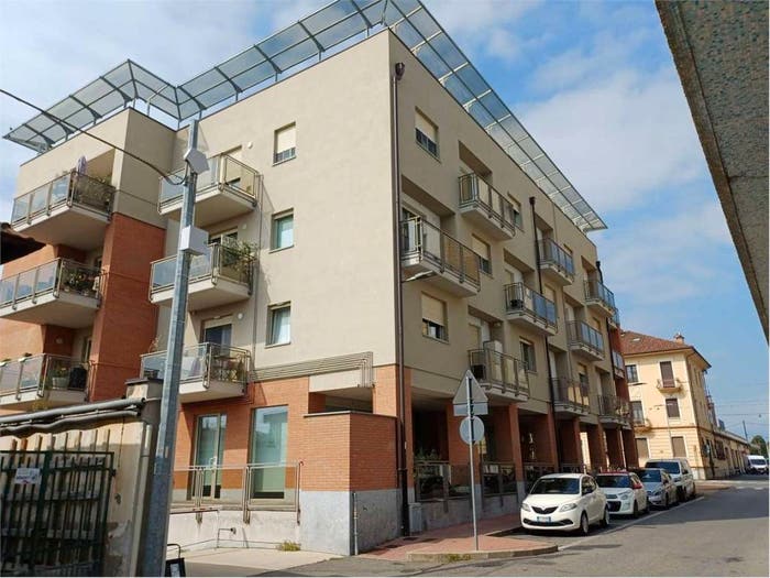 Appartamento quadrilocale in vendita in Via Flli Remmert, Centro, Ciriè