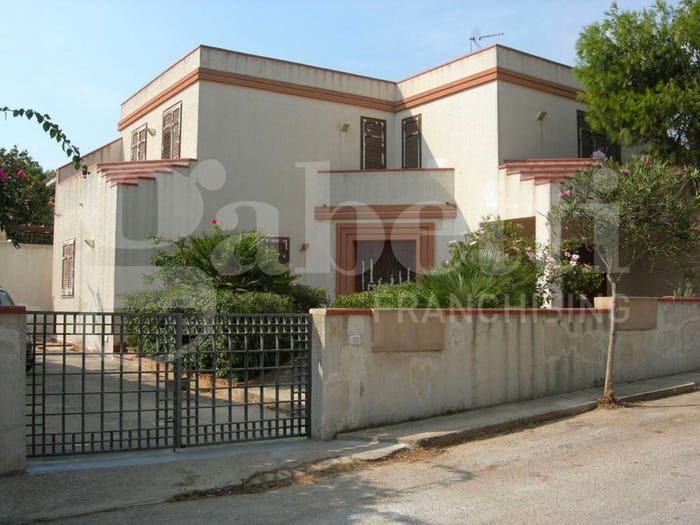 Casa con 5 locali in vendita in Via Pignatelli snc, Granitola Torretta, Campobello di Mazara