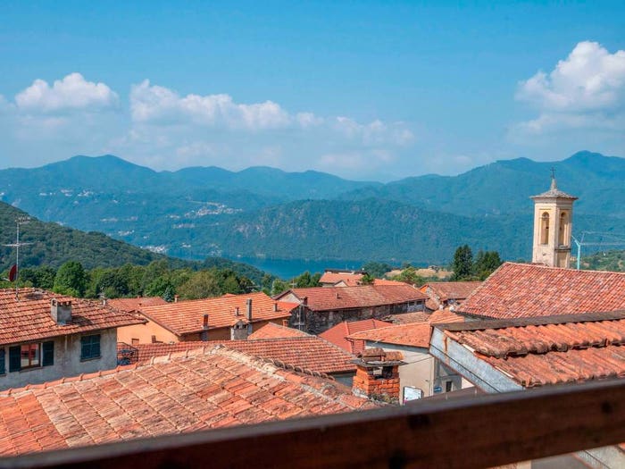 Casa con 5 locali in vendita in Viottolo Ai Ronchi, Centro, Armeno