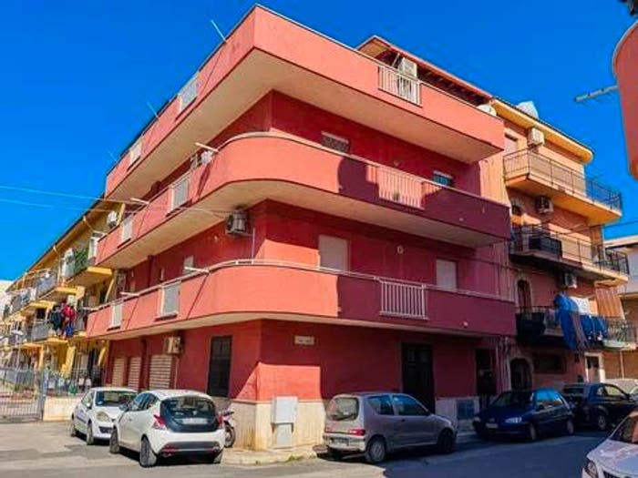 Appartamento con 6 locali in vendita in Via Andrea Doria, Aspra, Bagheria