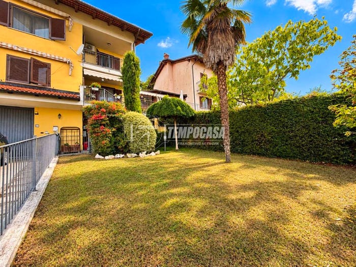Casa con 6 locali in vendita in Via della Chiesa, Grinzano, Cervere