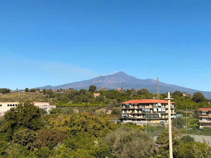 Appartamento trilocale in vendita in Via Dafni, Centro, Aci Catena