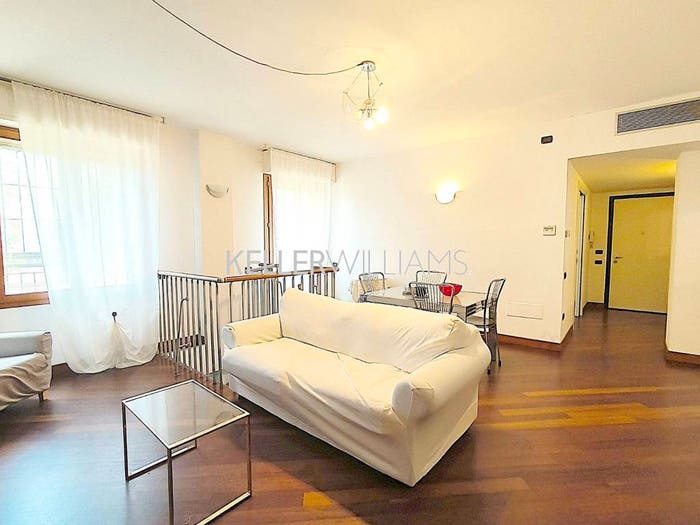 Appartamento trilocale in vendita in Via Giovanni Segantini, Navigli Darsena, Milano