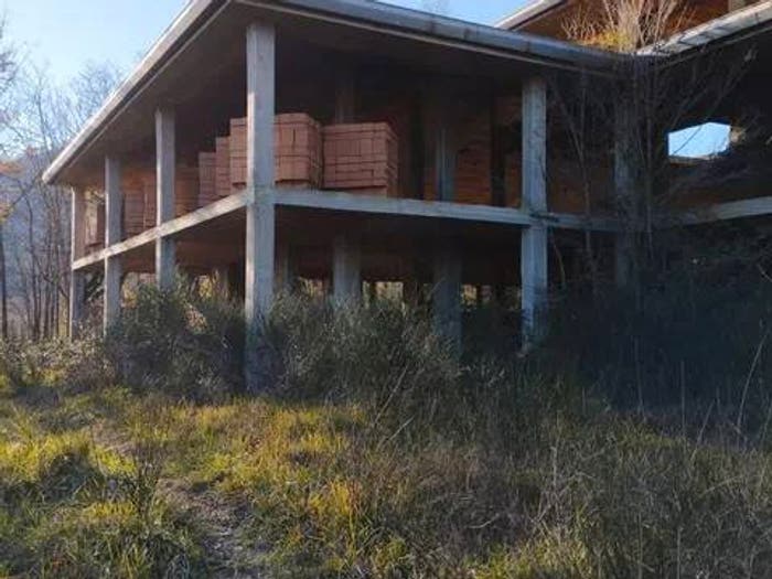Casa con 6 locali in vendita in Via Colletaverna, Cervaro
