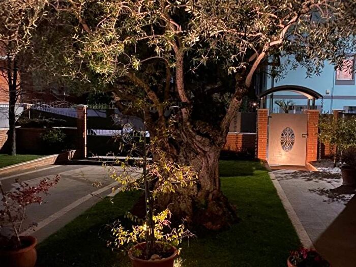 Casa con 6 locali in vendita in Pantano, Pesaro