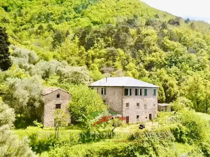 Casa in vendita in Via Regina Margherita Agaggio Inferiore IM, Molini di Triora